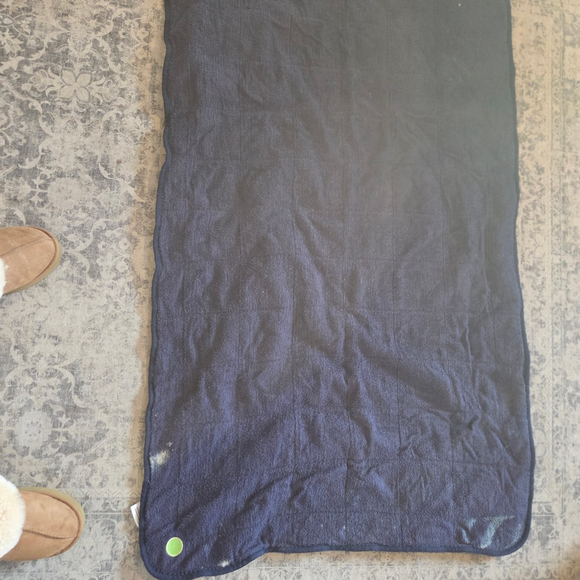 Peapod Mat Incontinance Pad Bed Protector - Picture 2 of 10